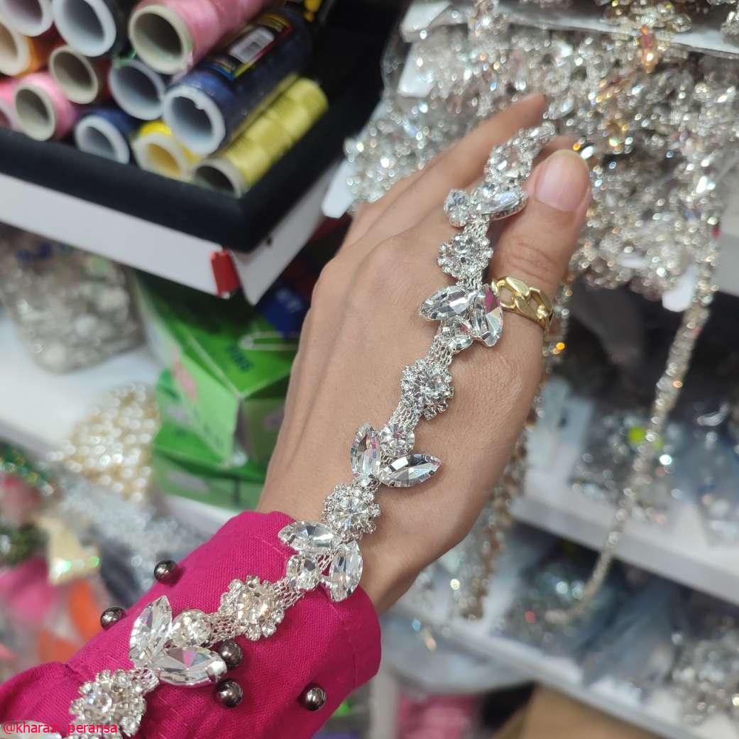 مارکیز متری گل دار