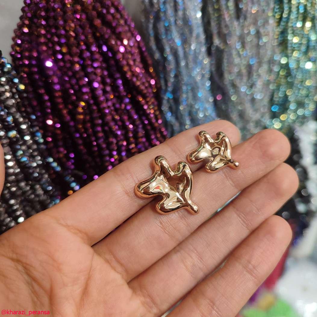 دکمه پینترستی برگ رنگ ثابت طلایی