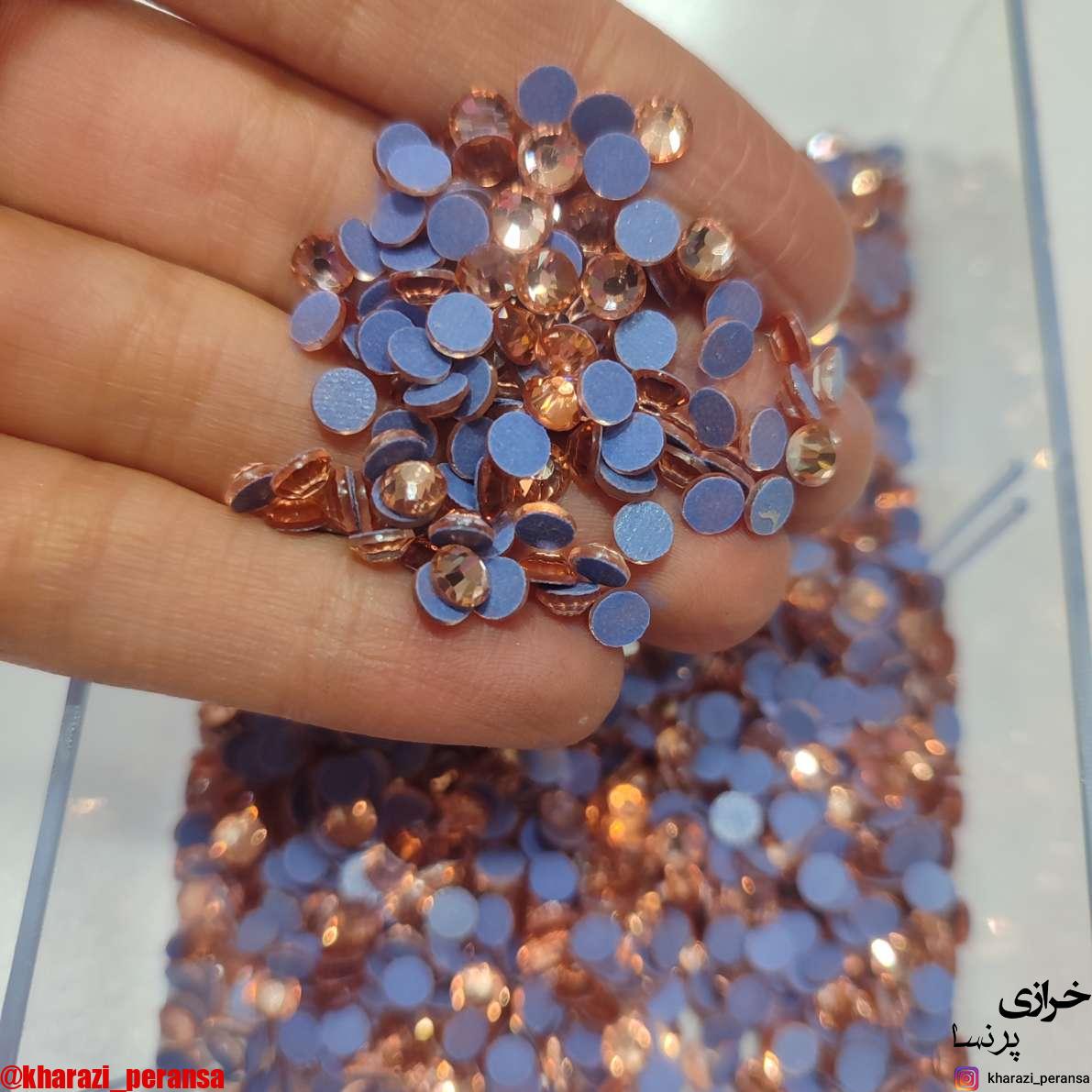 نگین حرارتی برند dmc20 سایز20 رزگلدبسته 20 گرمی