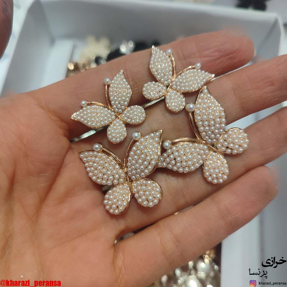 دکمه پینترستی استیل و رنگ ثابت پروانه