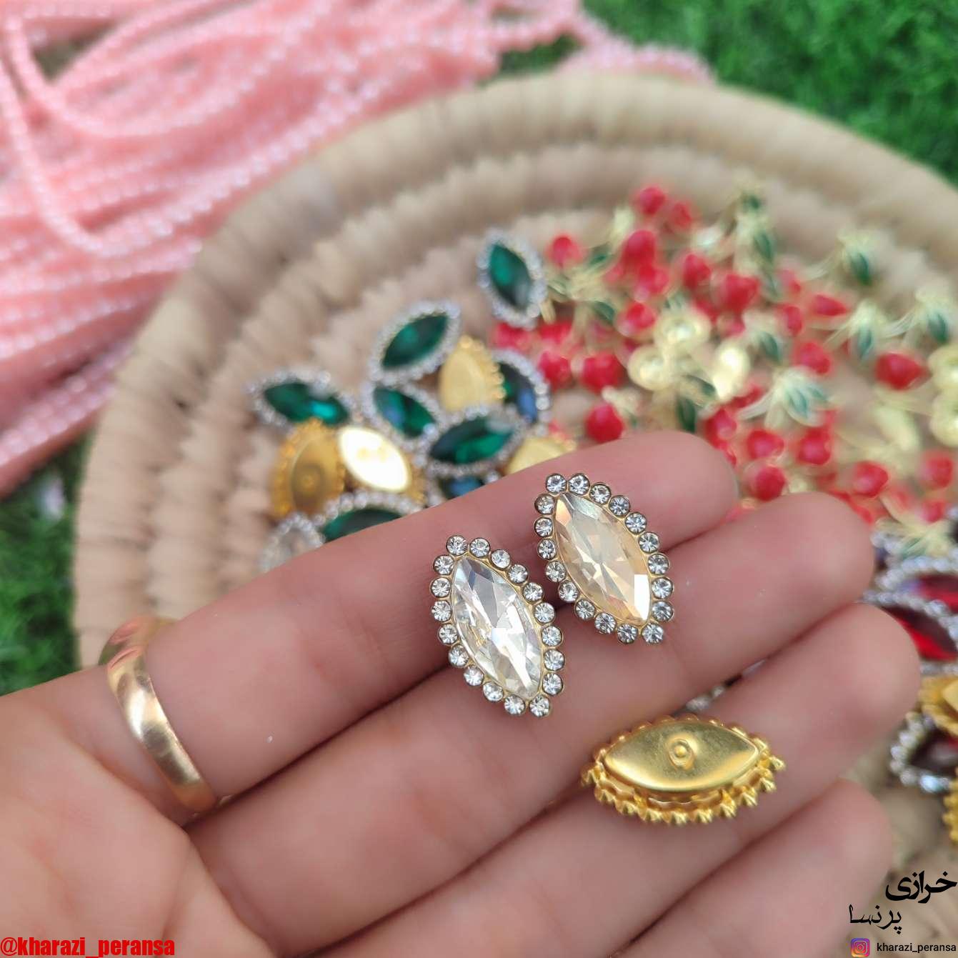 سنگ  دورنگین مارکیز