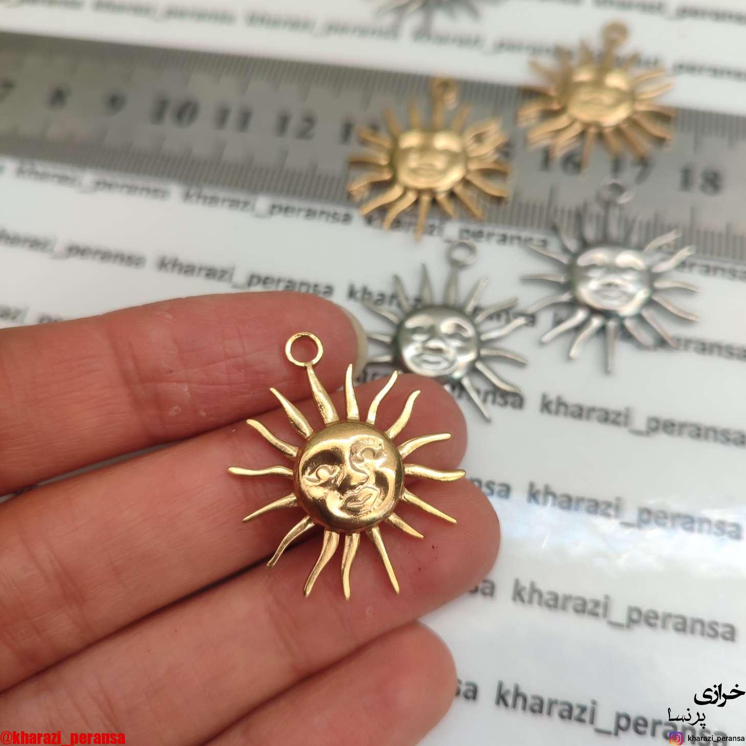 خرجکار استیل و رنگ ثابت خورشید