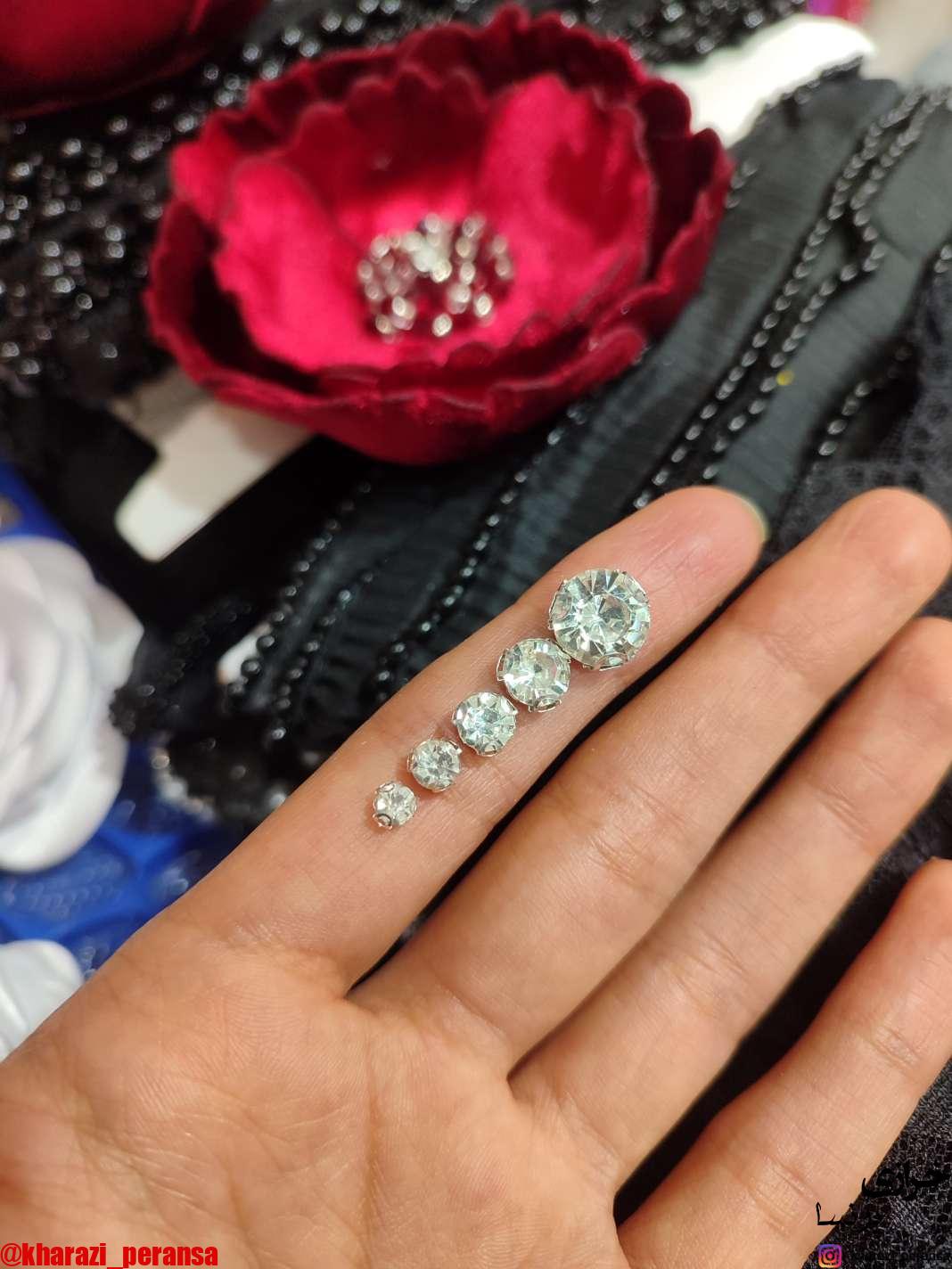 پک 250 عددی نگین پایه دار