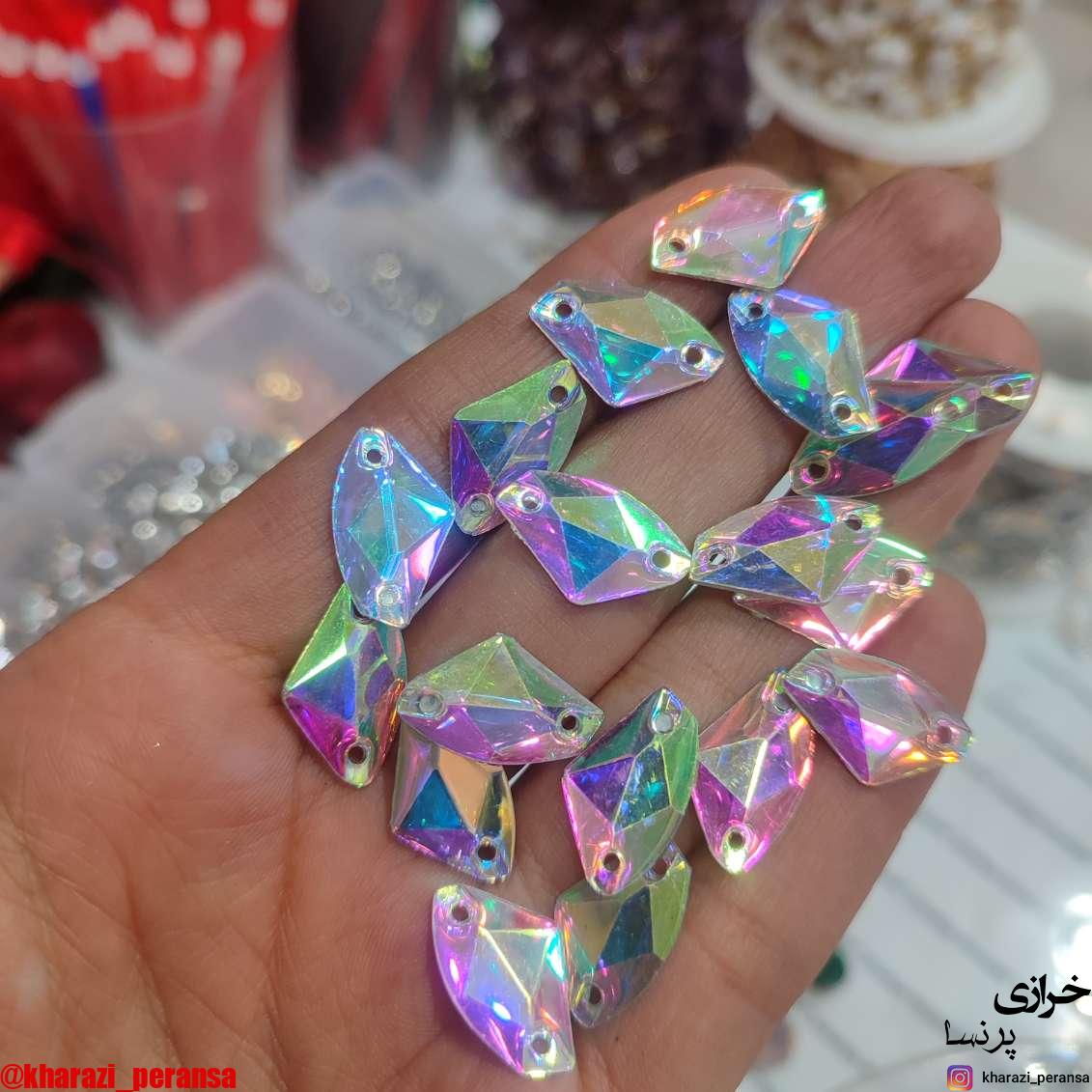 نگین نامنظم هفترنگ دوختنی رزین بسته 50 عددی