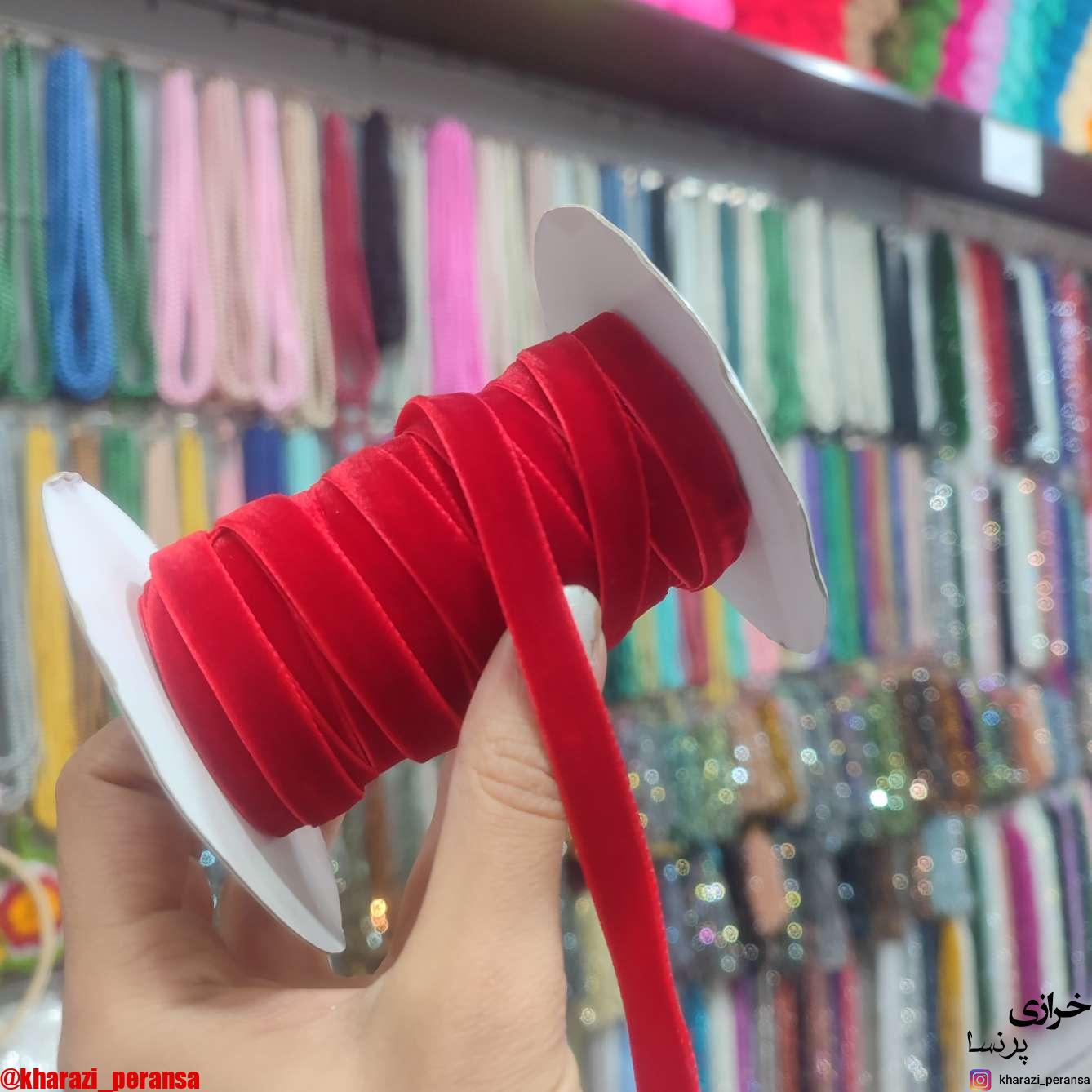 روبان مخمل قرمز متری
