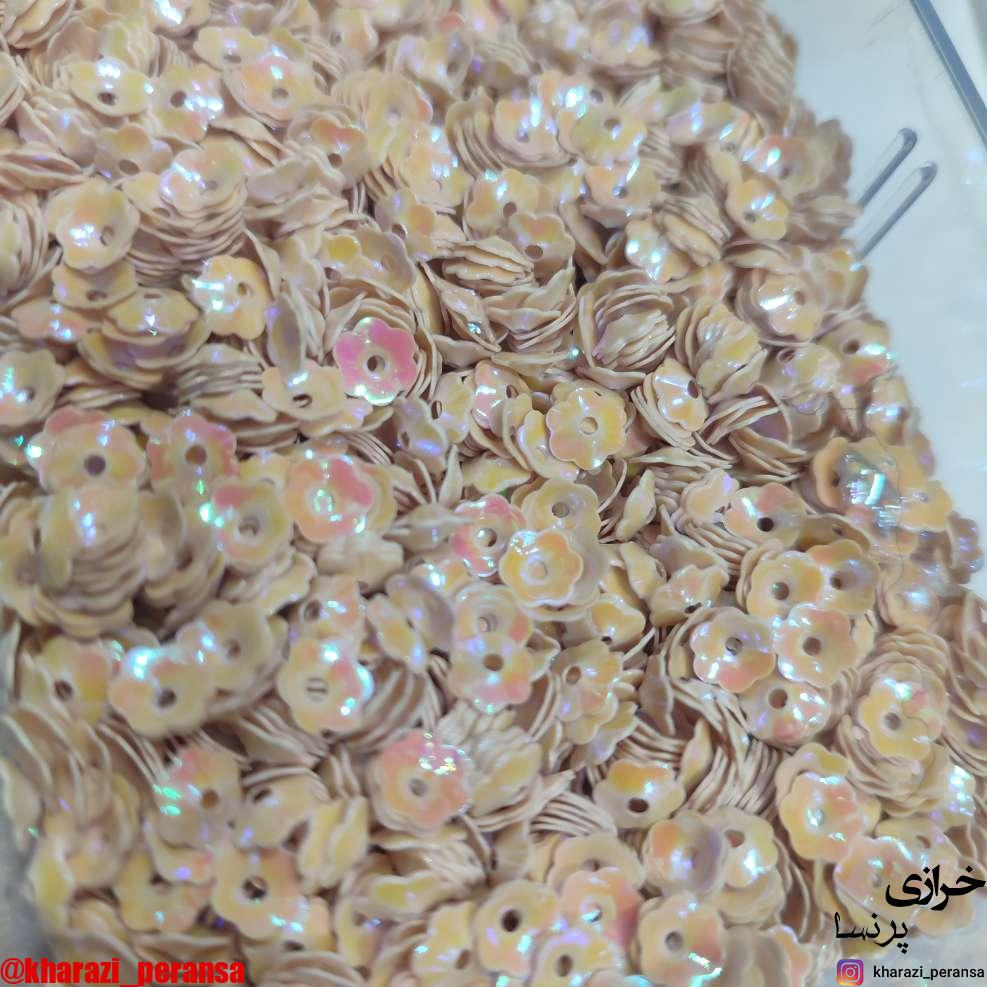 پولک گل رنگ ثابت کرم بسته 15گرمی