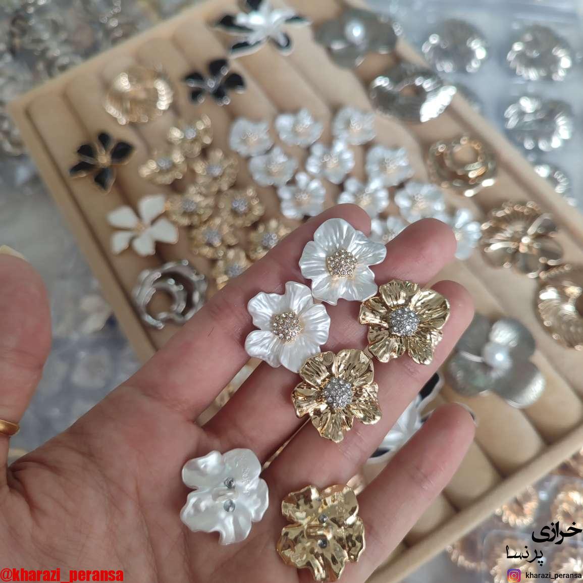 دکمه پینترستی استیل و رنگ ثابت عروس