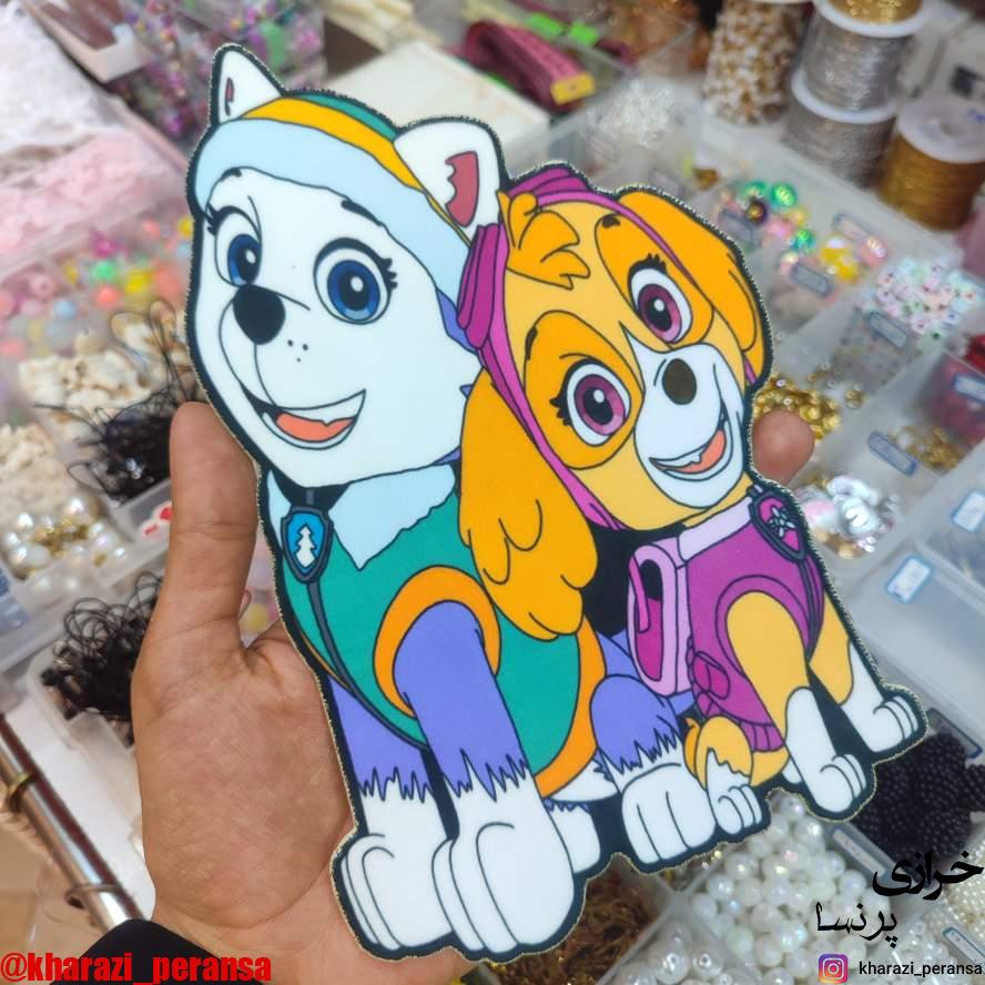 استیکر عروسکی اتویی
