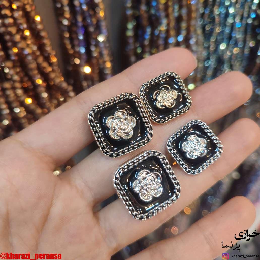 دکمه مربع  مشکی براق