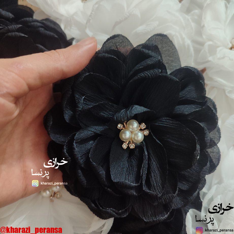 گل پارچه ای مشکی