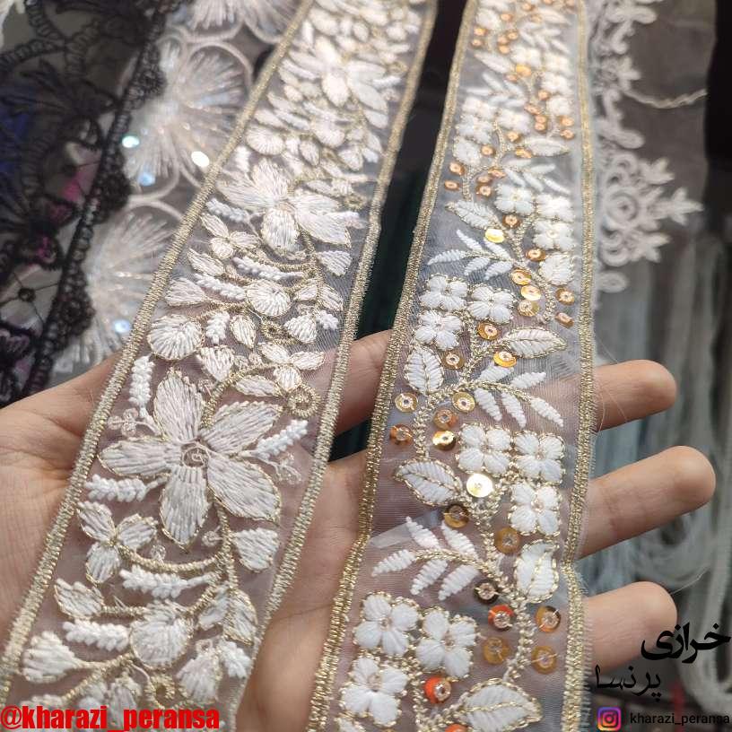 نوار تور گلدوزی شده