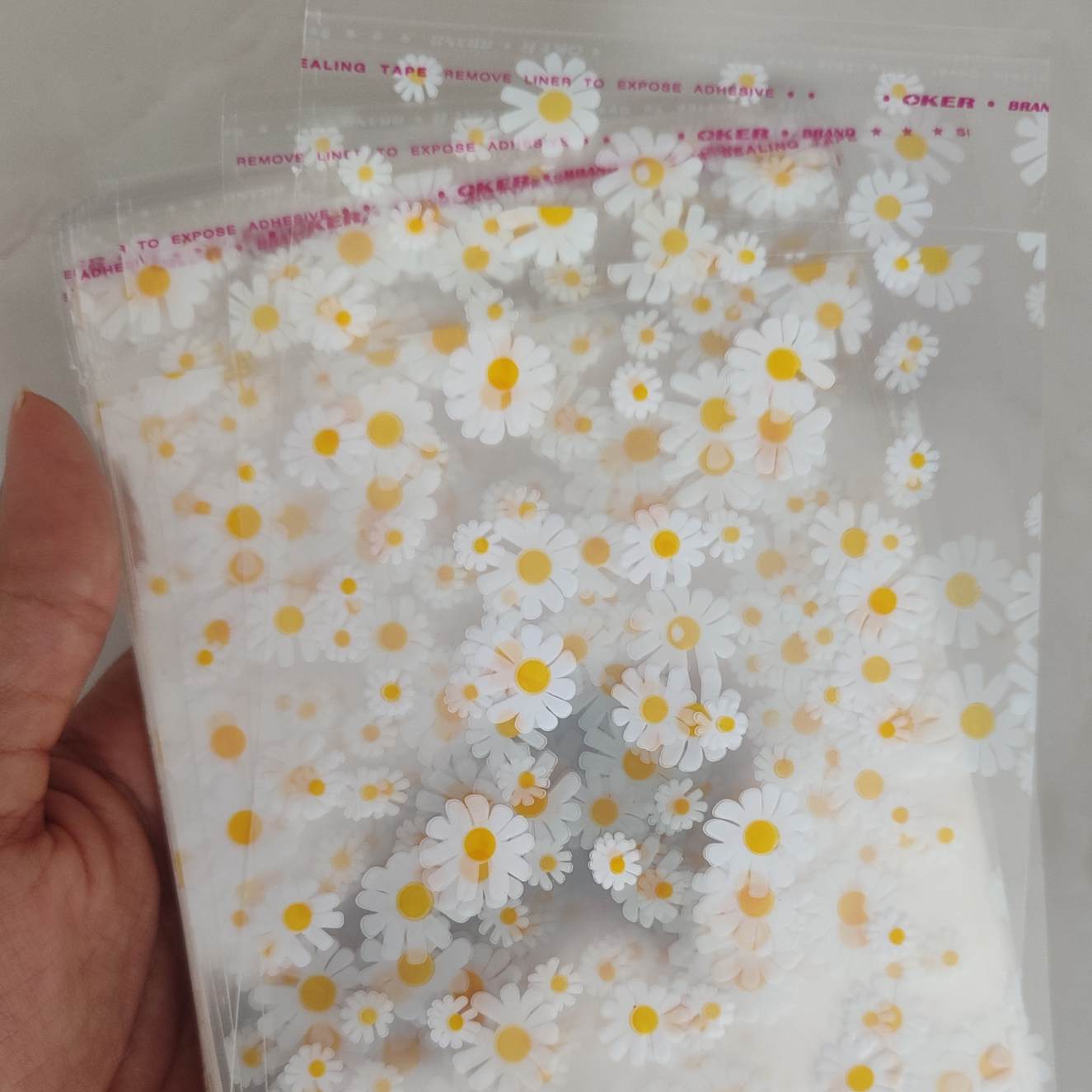 نایلون بسته بندی گل بابونه(بسته 10 عددی)